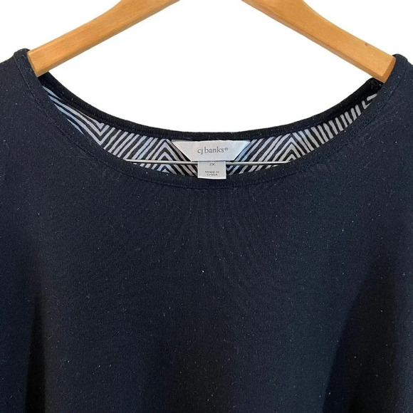 CJ Banks Black and White Plus Size Top 2X Knit Slit Backside Chevron Stripes - Picture 4 of 4